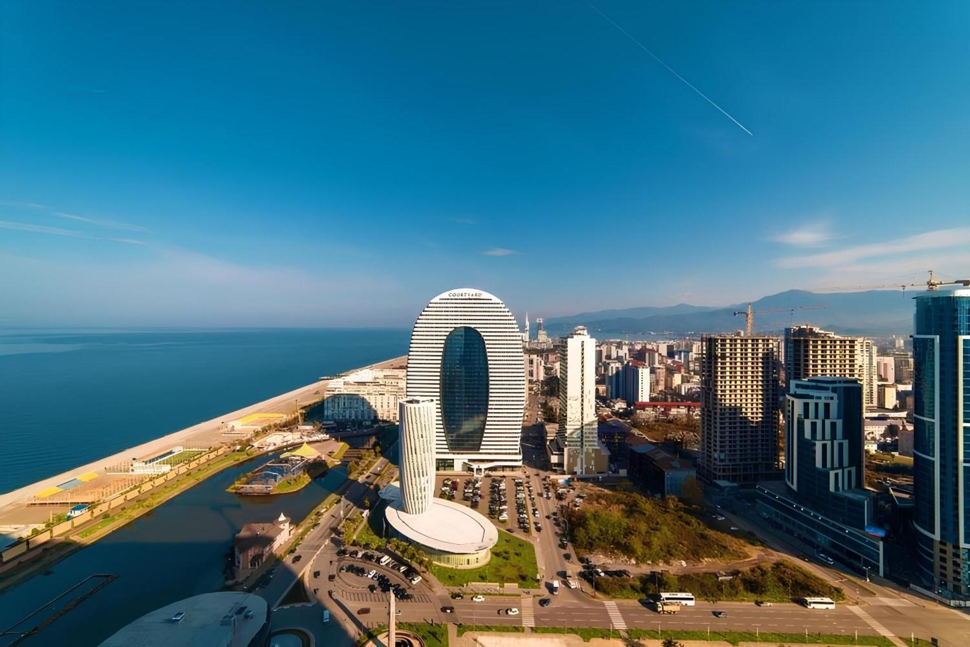 Orbi City Black Sea View Apartment Батуми Екстериор снимка
